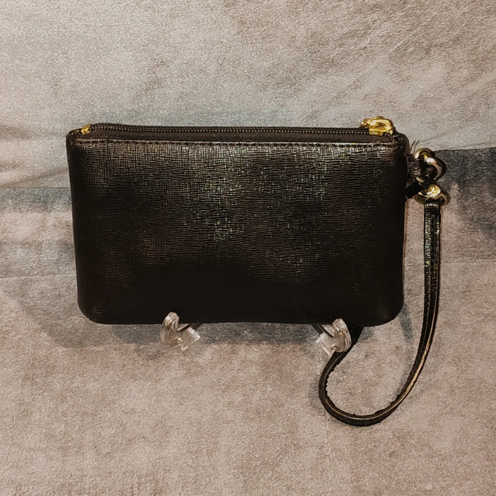 COACH BLACK SAFFIANO LEATHER TOP ZIP WRISTLET / CLUTCH WITH 3 CARD SLOTS